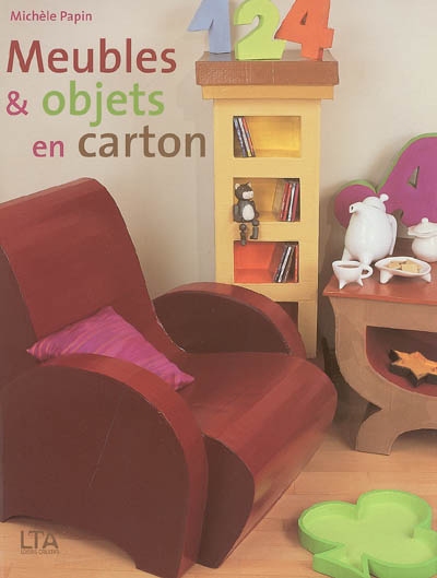 Meubles et objets en carton - 