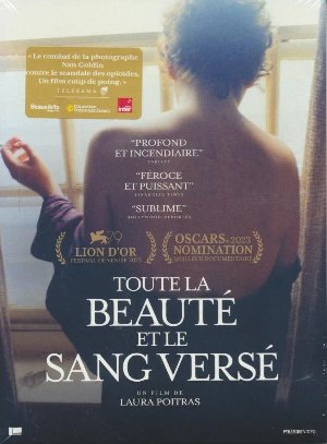 Toute la beauté et le sang versé - 