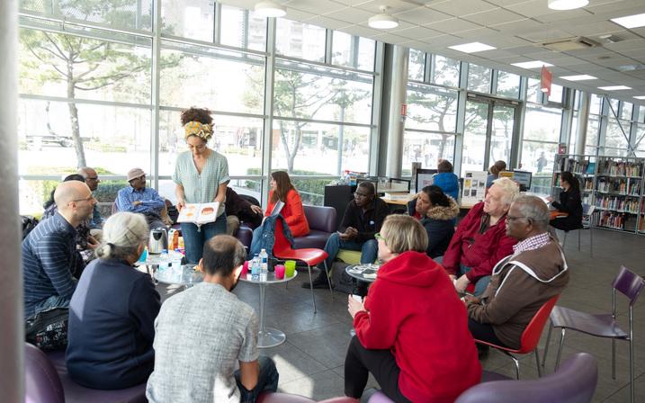 Atelier de conversation à la médiathèque Colette